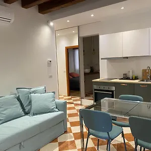 Ca' Degli Specchieri - A Due Passi Da Piazza San Marco Venecia